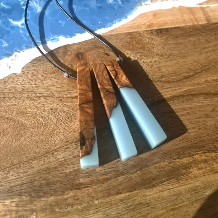 Kettenanhänger "Light Blue Sticks"