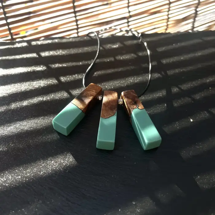 Kettenanhänger "Green Mini Sticks" / Rebholz – Bild 4