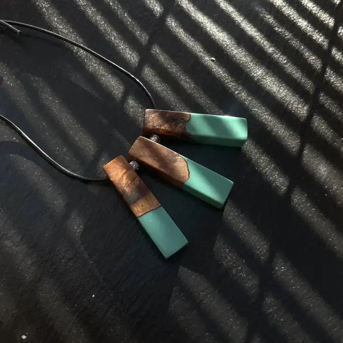 Kettenanhänger "Green Mini Sticks" / Rebholz